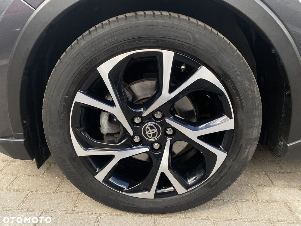 Toyota C-HR - 9