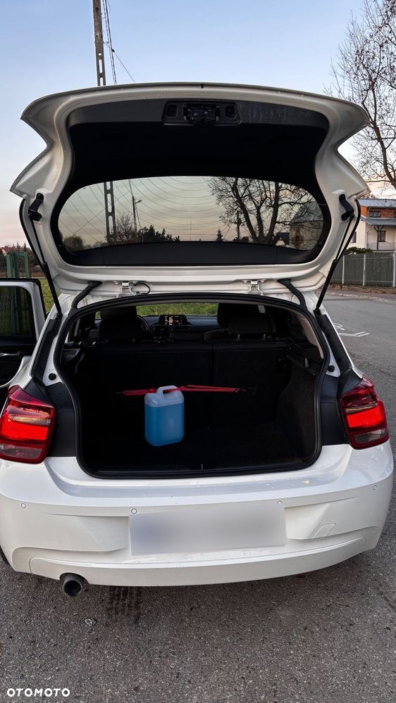 BMW Seria 1 116d - 12
