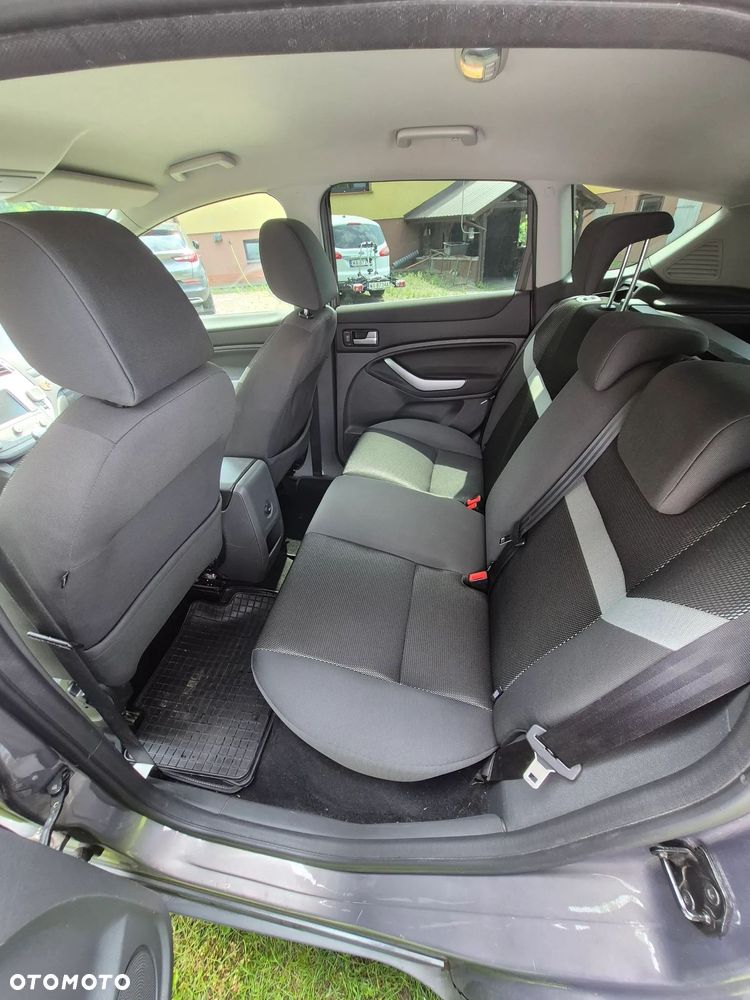 Ford Kuga 2.0 TDCi Trend - 11