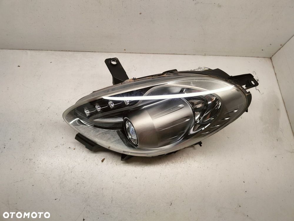 ALFA ROMEO GIULIETTA SOCZEWKA Z LED LAMPA LEWY PRZÓD 0050553070 - 8