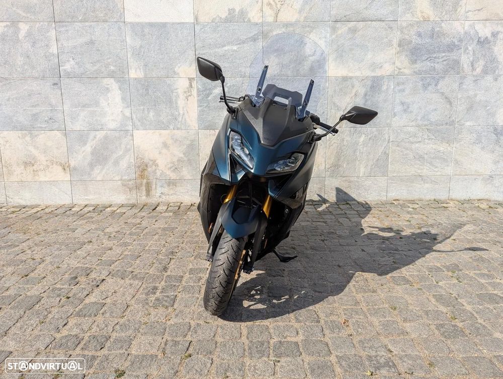 Yamaha TMAX Tech Max - 4