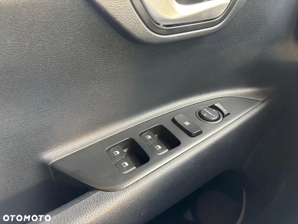 Kia Stonic 1.2 M - 23