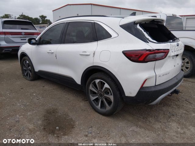 Ford Escape 2.0 EcoBoost AWD Titanium - 3