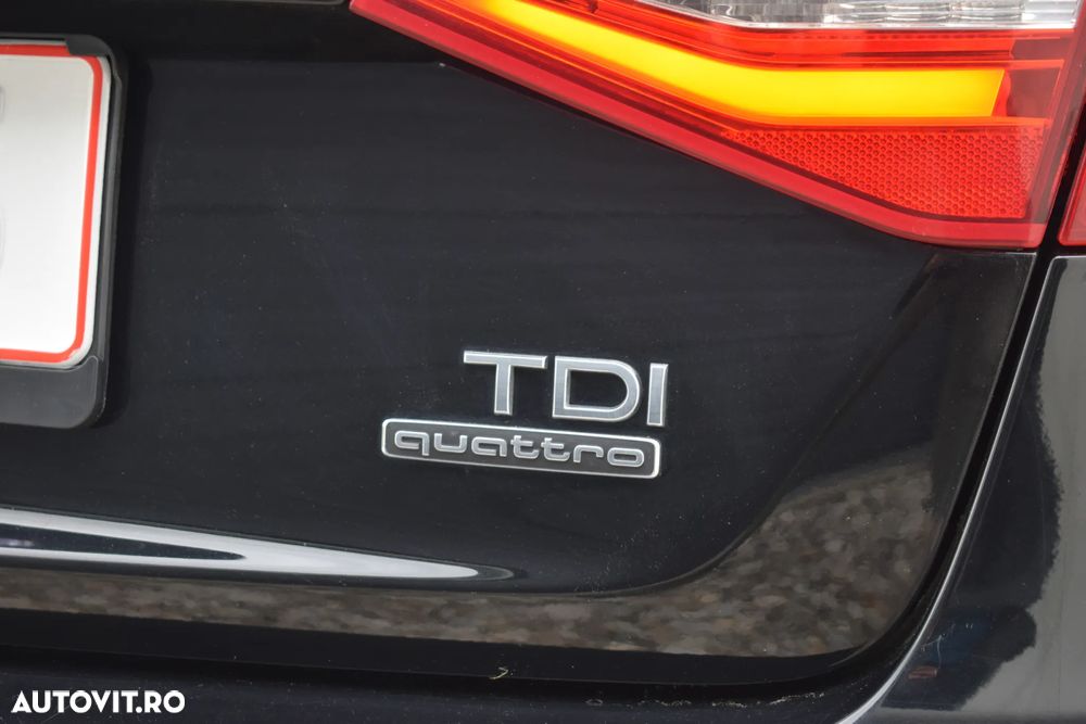 Audi A4 2.0 TDI DPF clean quattro S tronic S line Sportpaket - 16