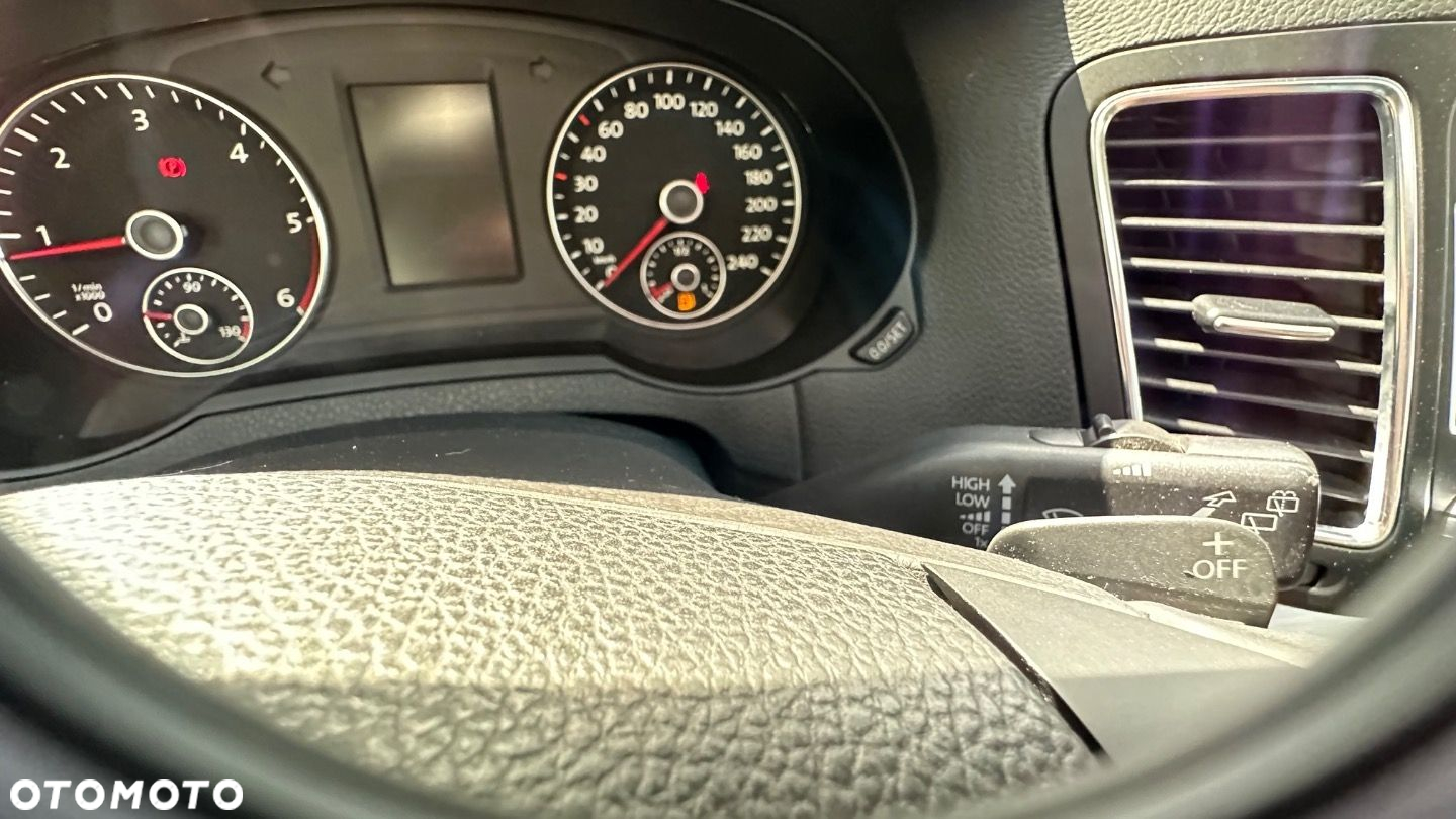 Volkswagen Sharan - 32