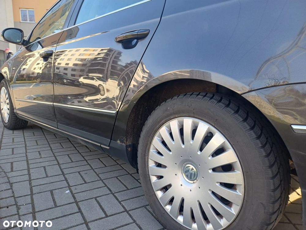 Volkswagen Passat - 5