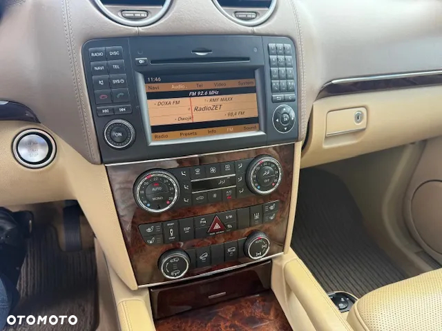 Mercedes-Benz GL 450 CDI - 16