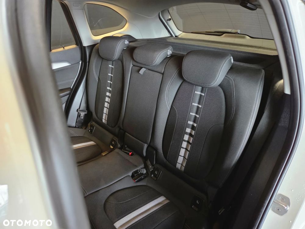 BMW X1 sDrive18i GPF Advantage - 8