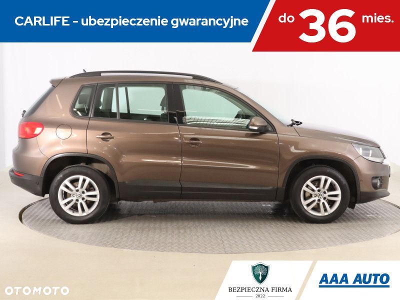 Volkswagen Tiguan - 8