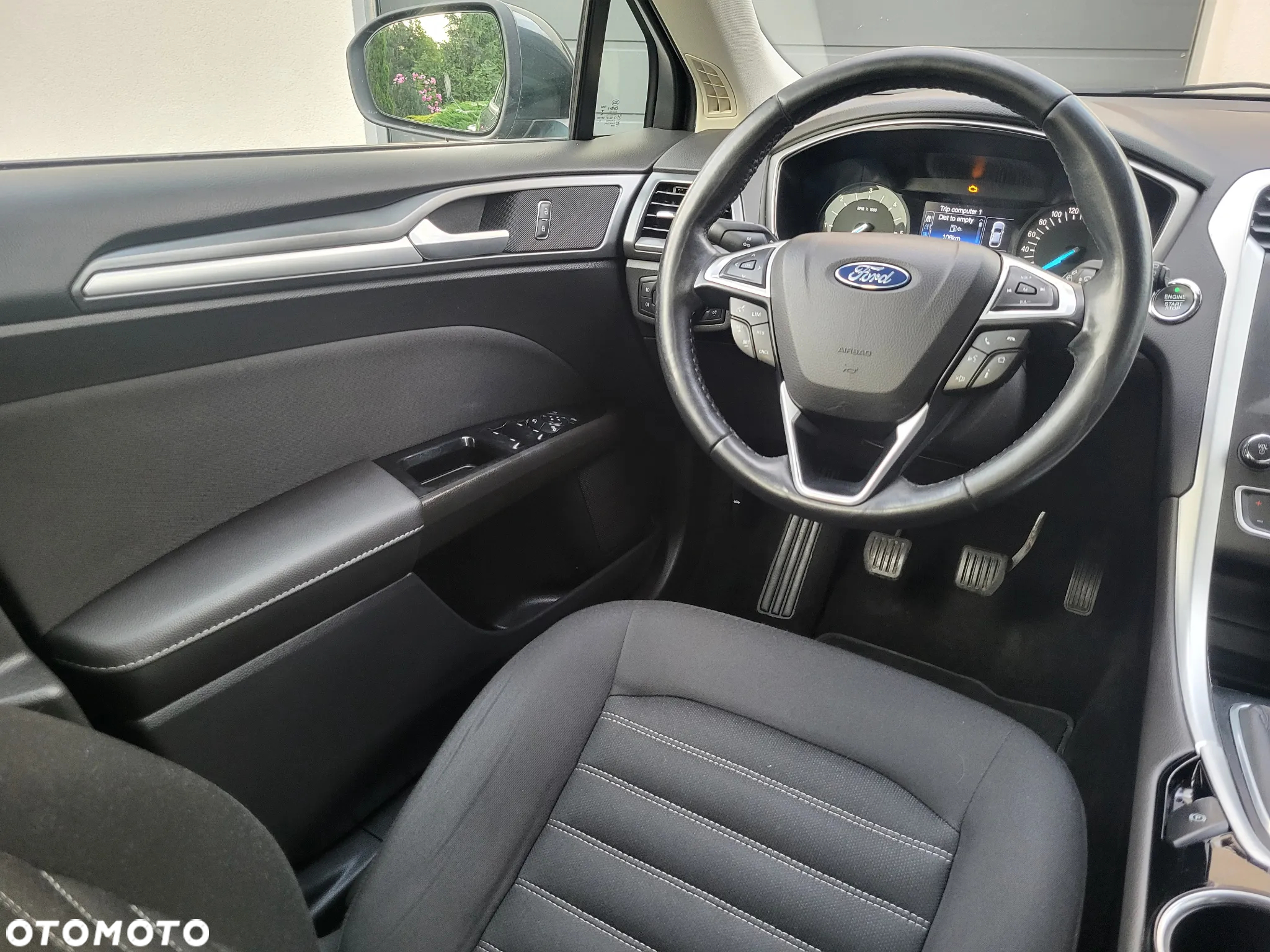 Ford Mondeo 2.0 EcoBlue Executive Plus - 29