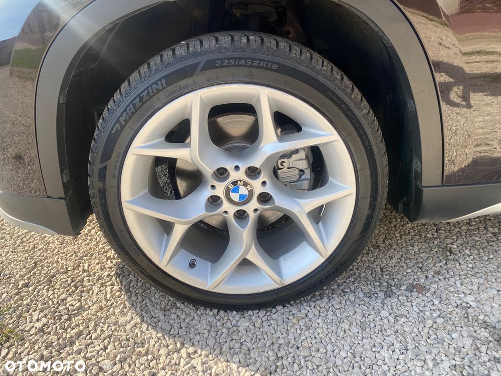 BMW X1 sDrive18d xLine - 14