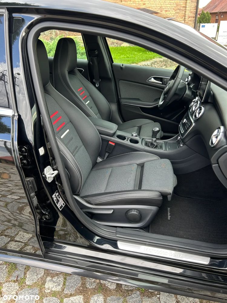 Mercedes-Benz Klasa A 200 CDI AMG Line - 19