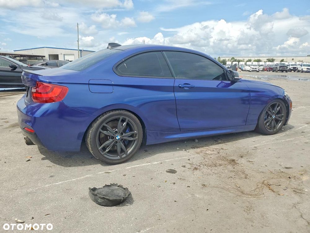 BMW M235I 2016 photo 4