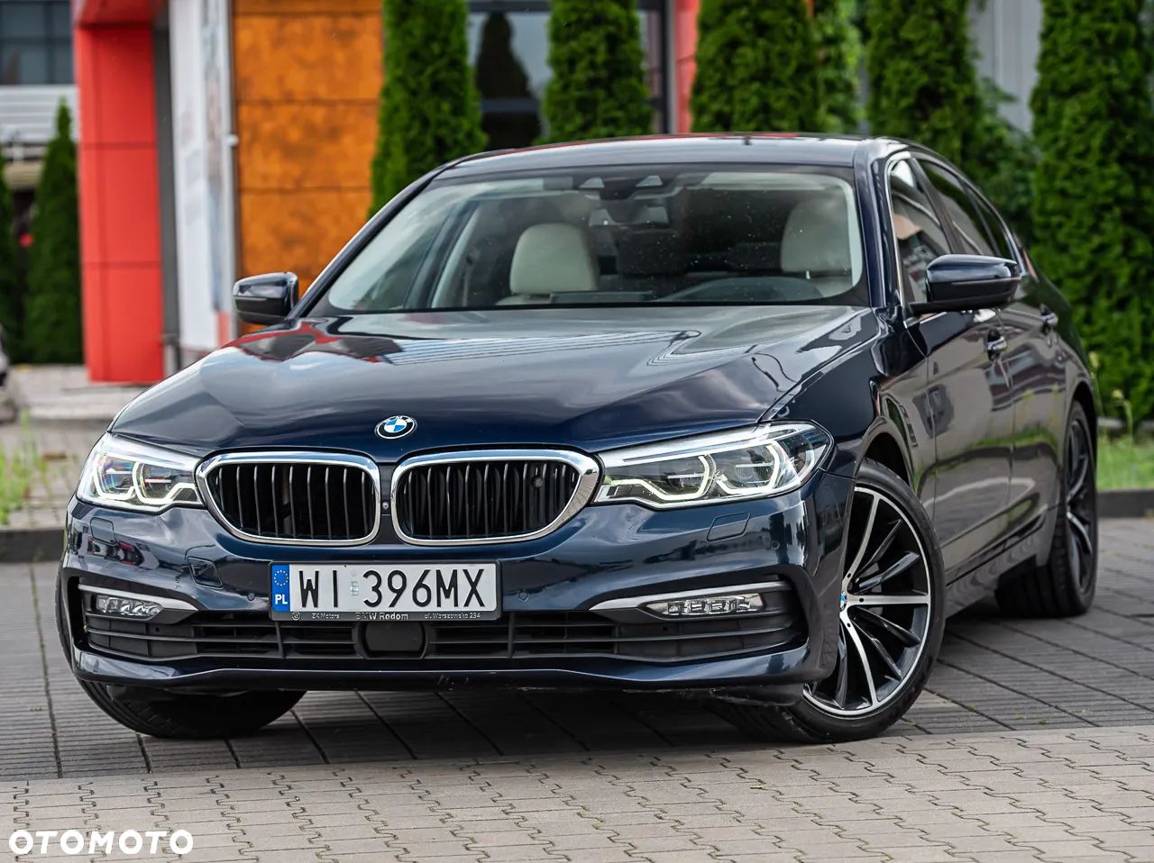BMW Seria 5 520d xDrive Luxury Line - 1