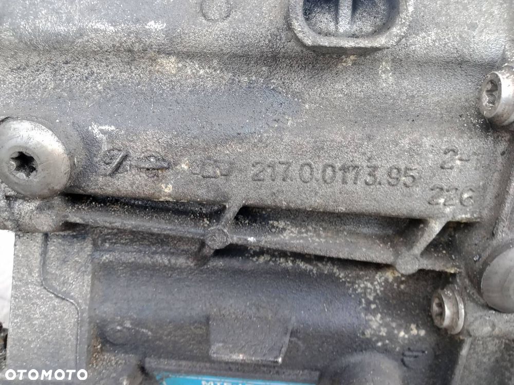 SKRZYNIA BIEGÓW 2300-7533818 BMW E87 118D 2.0 - 5