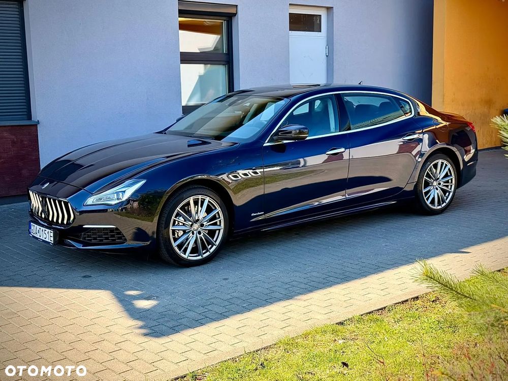Maserati Quattroporte Q4 GranLusso - 2