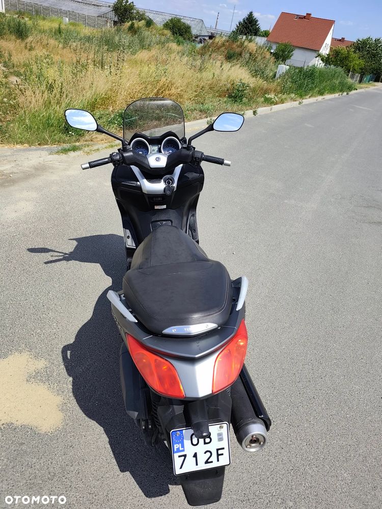 Yamaha X-max - 6