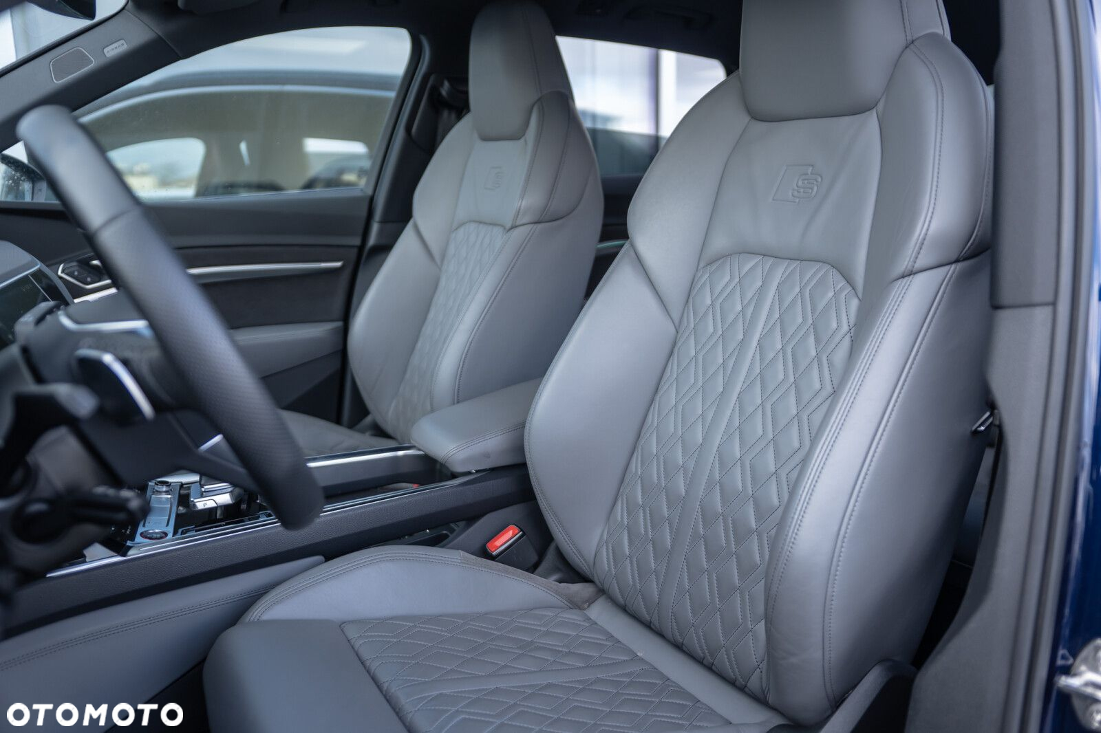 Audi e-tron - 14