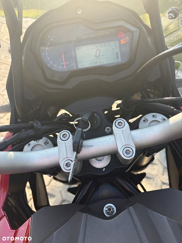 Benelli TRK 502 - 9