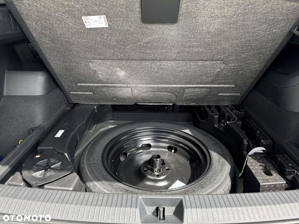 Volkswagen Tiguan - 25