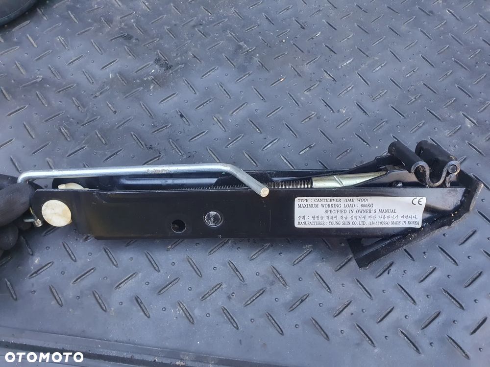 PODNOŚNIK SAMOCHODOWY LEWAREK DAEWOO LANOS 600KG 1348103954 90278524 POSIADAM 2 SZT - 5