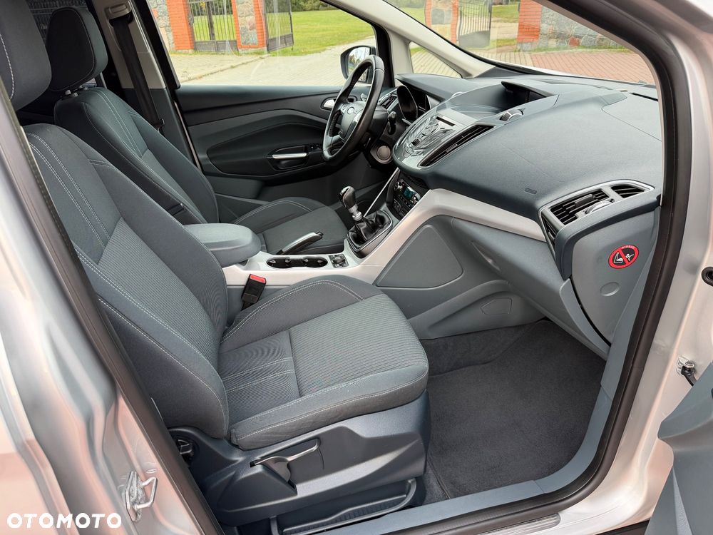 Ford Grand C-MAX 2.0 TDCi Titanium - 10