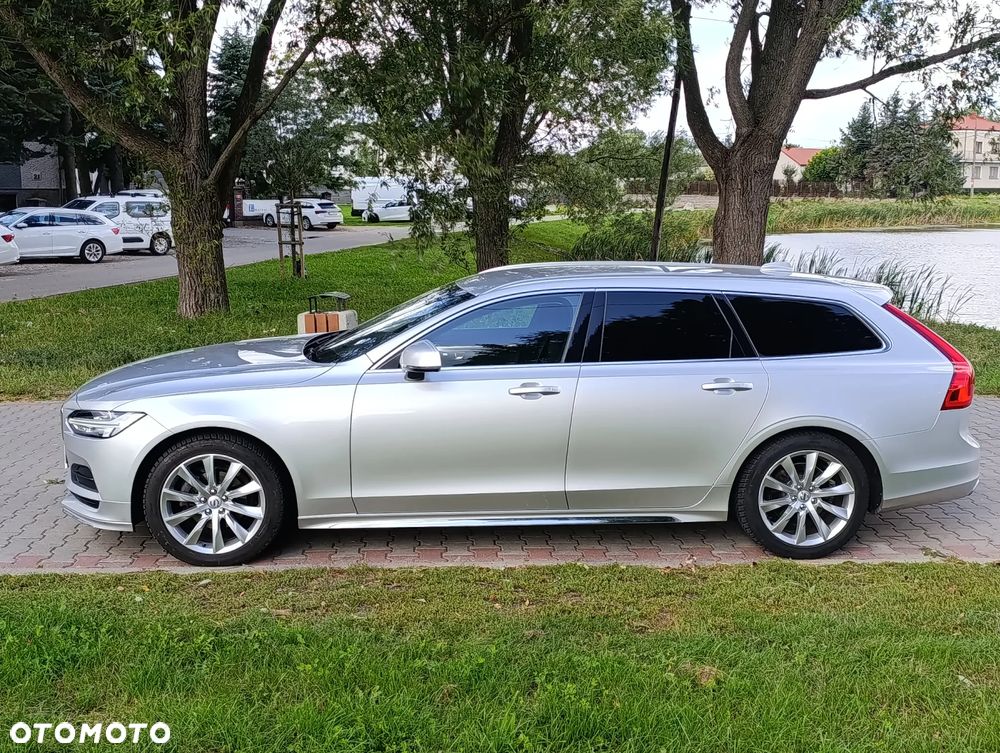 Volvo V90 D4 Momentum - 5