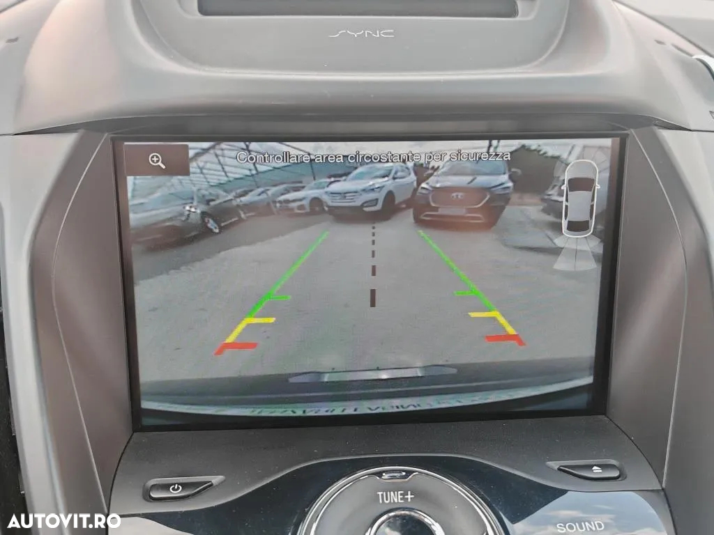 Ford Kuga 2.0 TDCi 4WD Powershift Titanium - 17