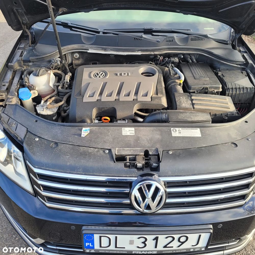 Volkswagen Passat 2.0 TDI 4Mot Highline DSG - 23