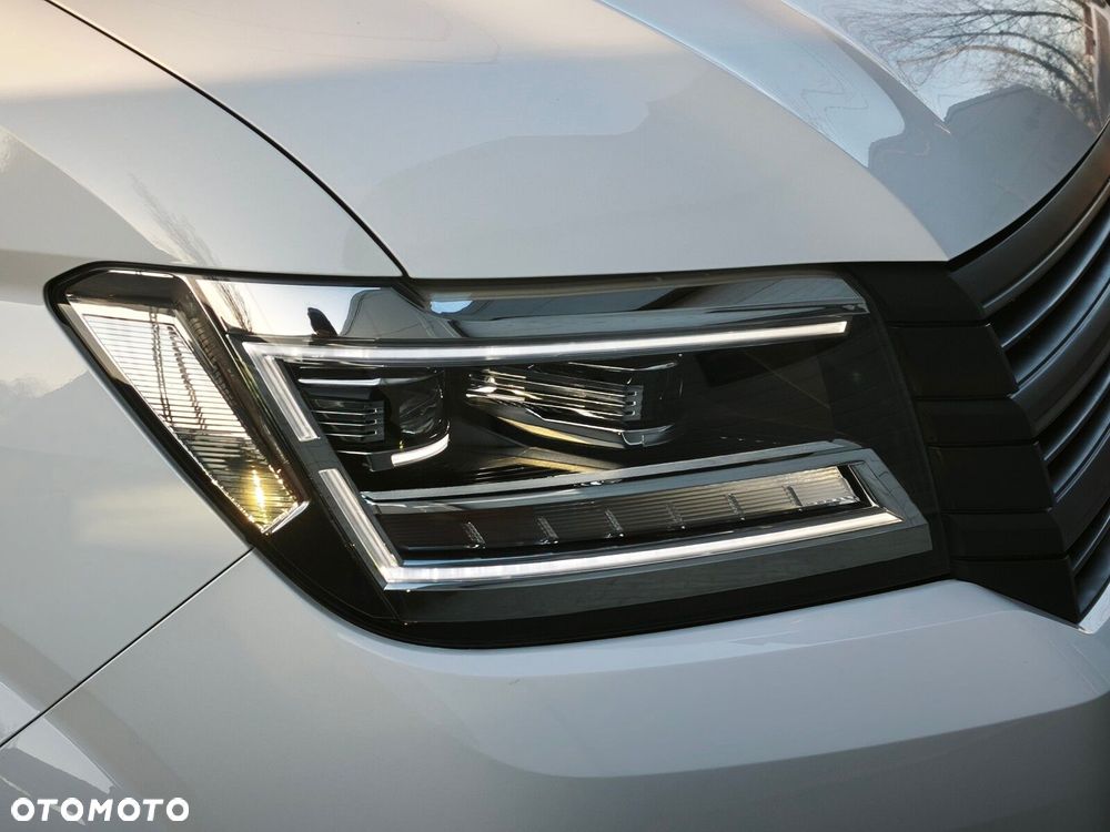 Volkswagen Crafter Furgon 3640 - 28