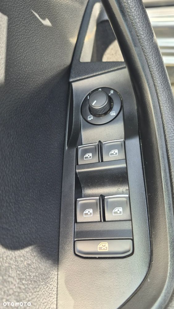Skoda Superb 2.0 TDI Style - 23