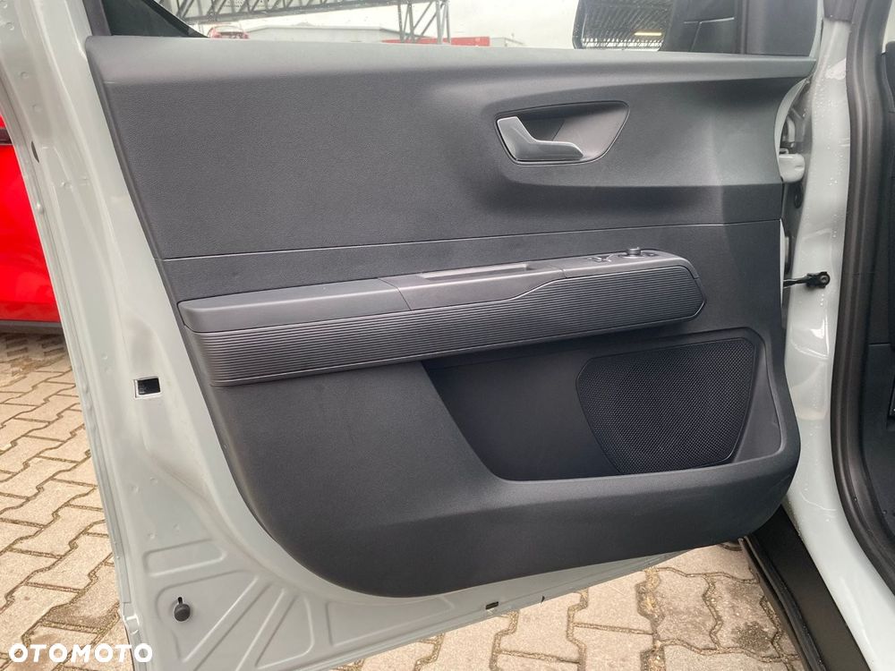 Ford Transit Courier - 8