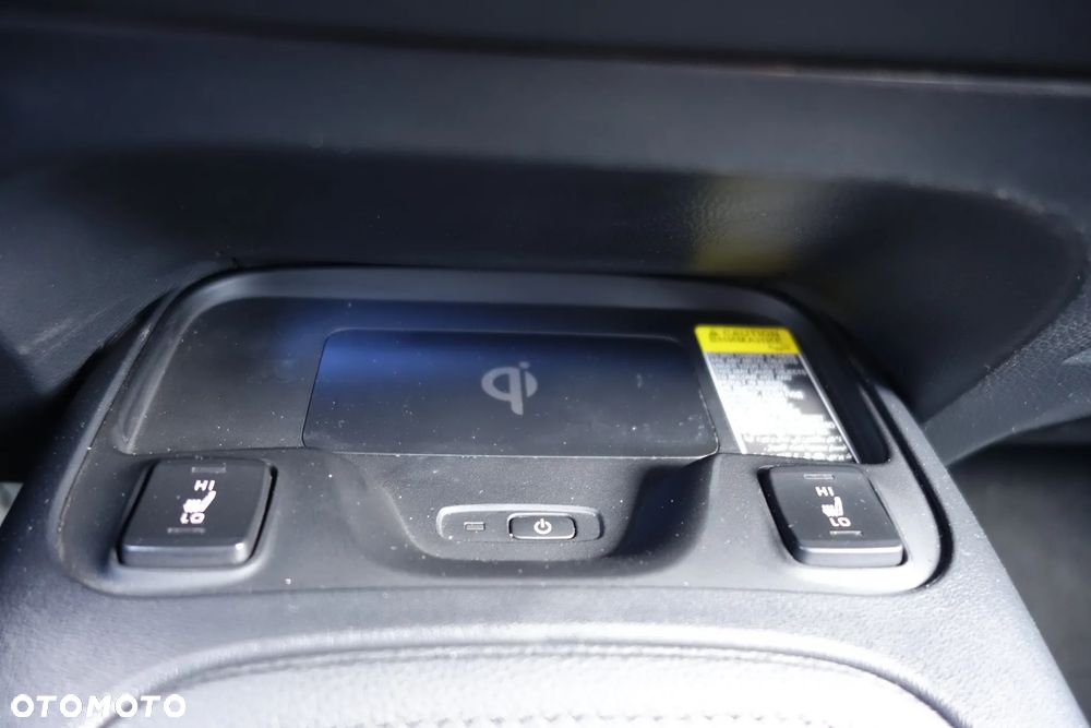 Toyota Corolla 1.8 Hybrid GR Sport - 23