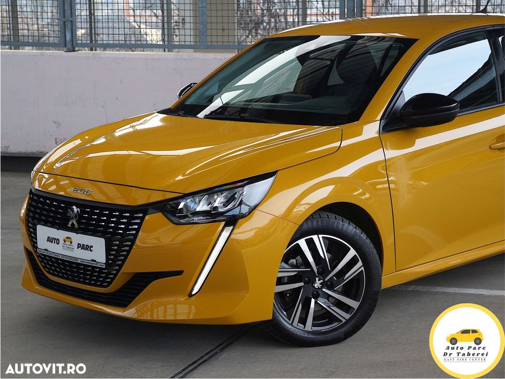 Peugeot 208 PureTech 100 EAT8 Allure Pack - 11