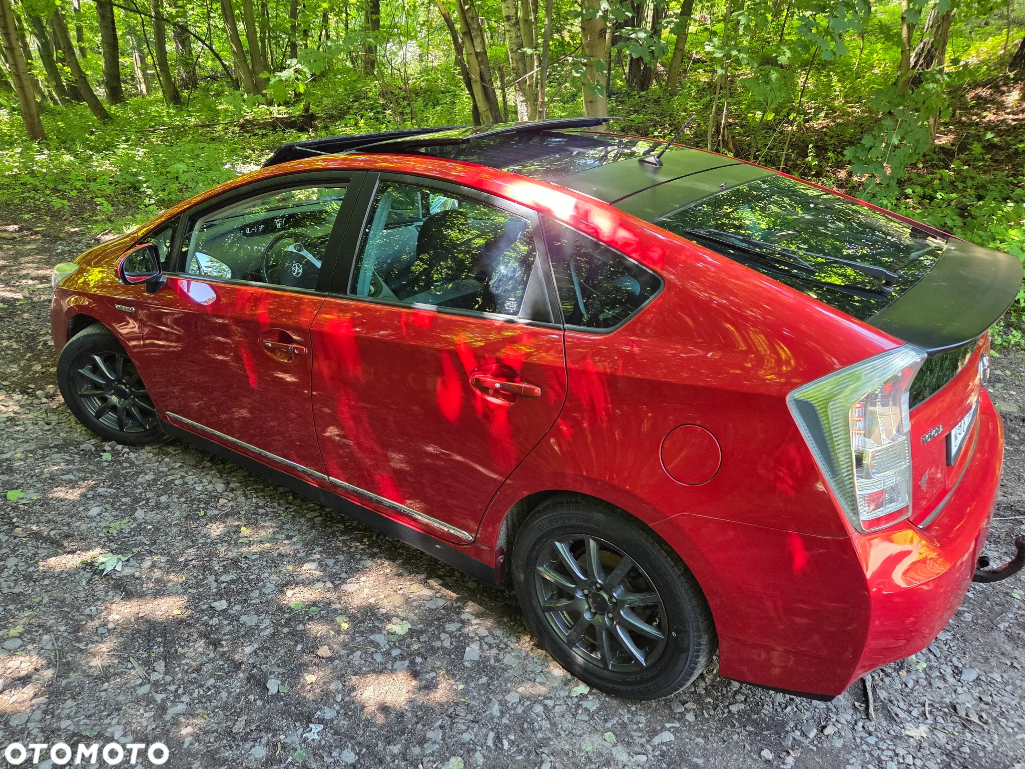 Toyota Prius (Hybrid) Executive - 6