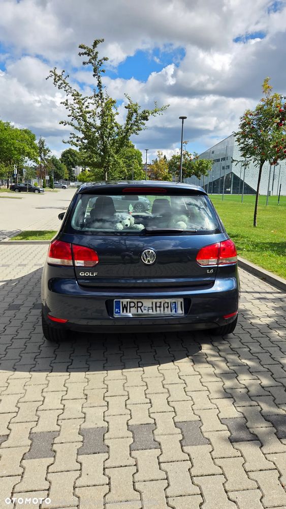 Volkswagen Golf 1.6 Trendline - 4