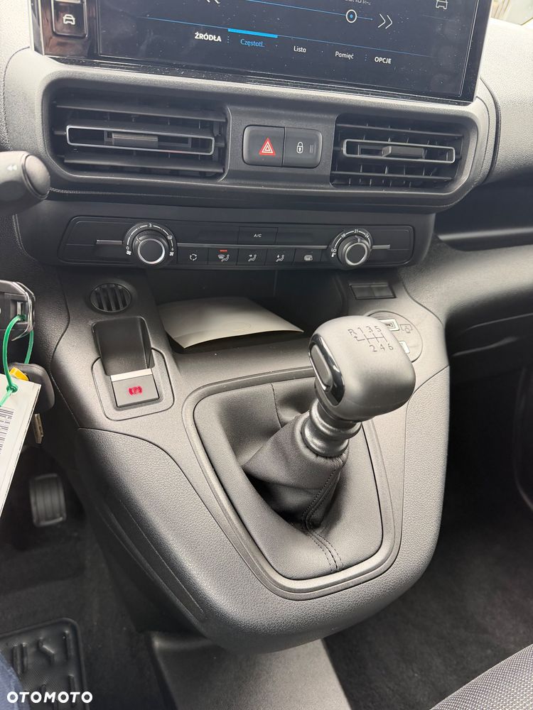 Peugeot Partner - 11