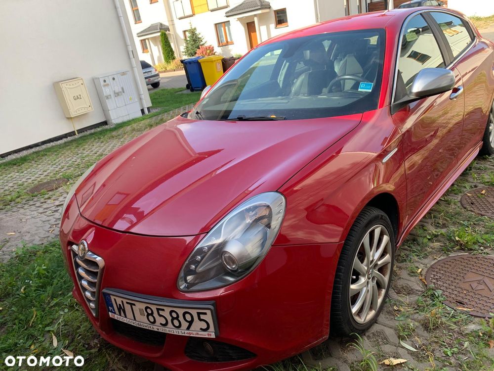 Alfa Romeo Giulietta 2013 photo 2