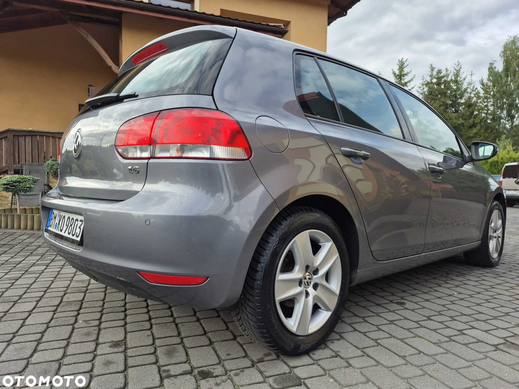 Volkswagen Golf VI 1.6 Comfortline - 4