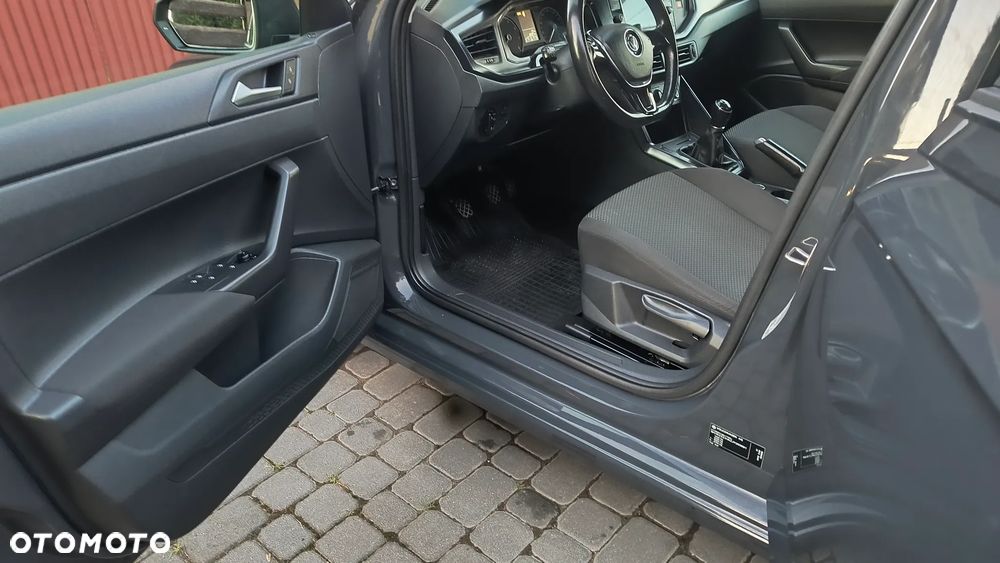Volkswagen Polo - 30