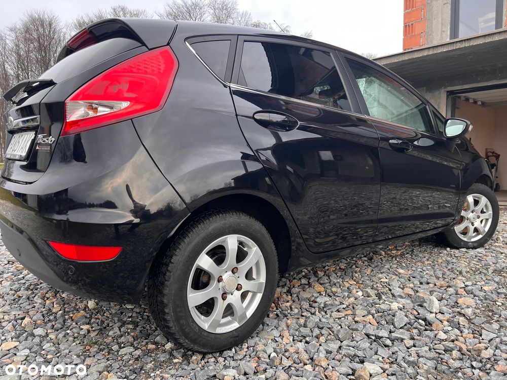 Ford Fiesta 1.4 Titanium - 2