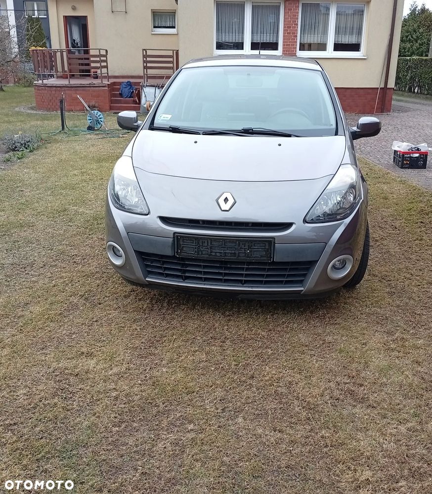 Renault Clio 1.2 16V Tech Run - 1