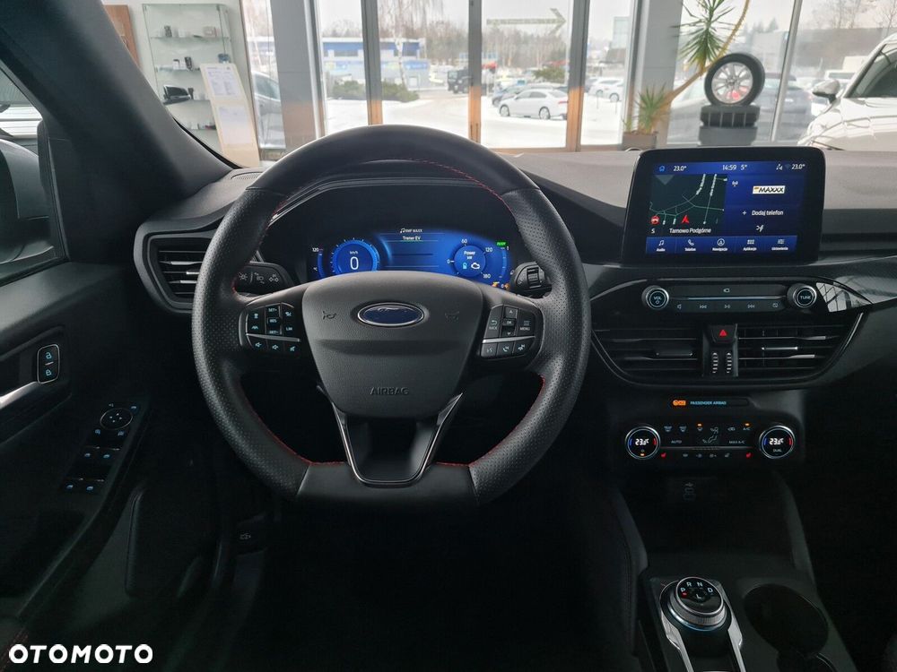 Ford Kuga - 18
