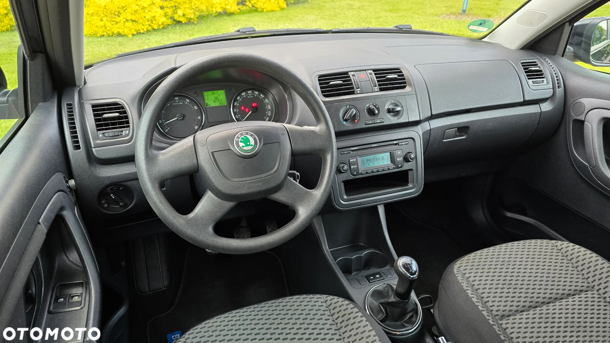 Skoda Fabia - 10