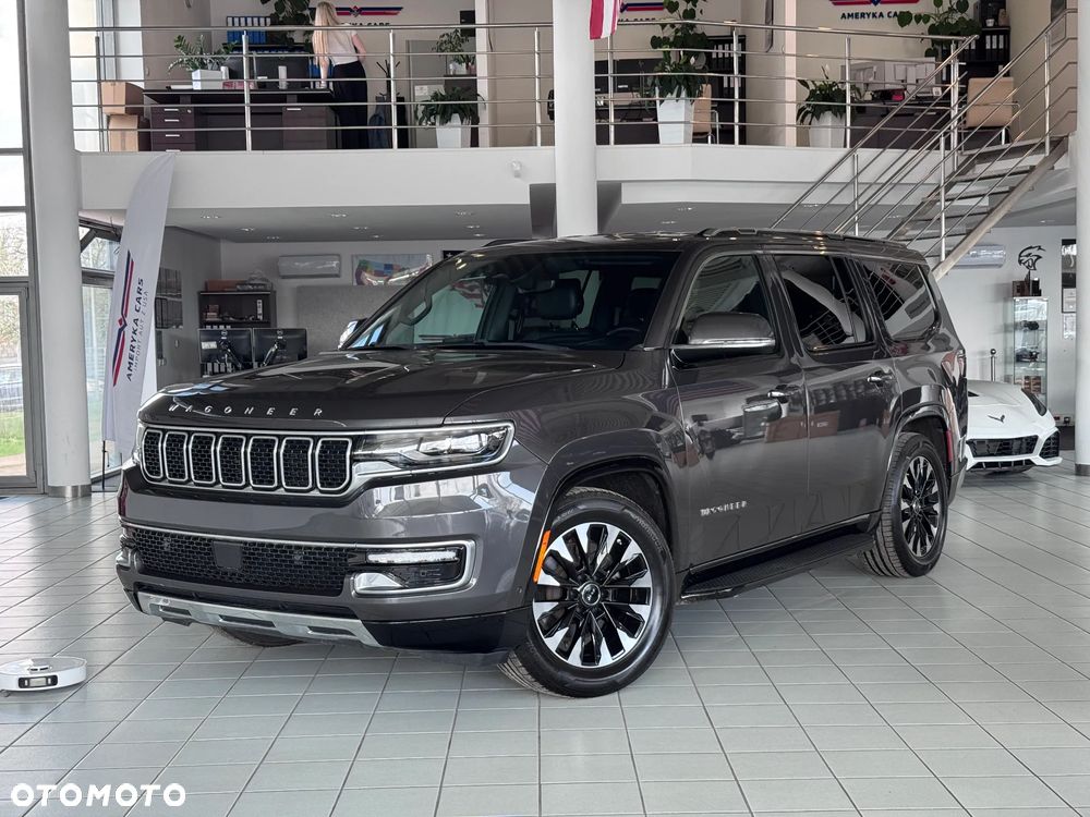 Jeep Wagoneer - 1