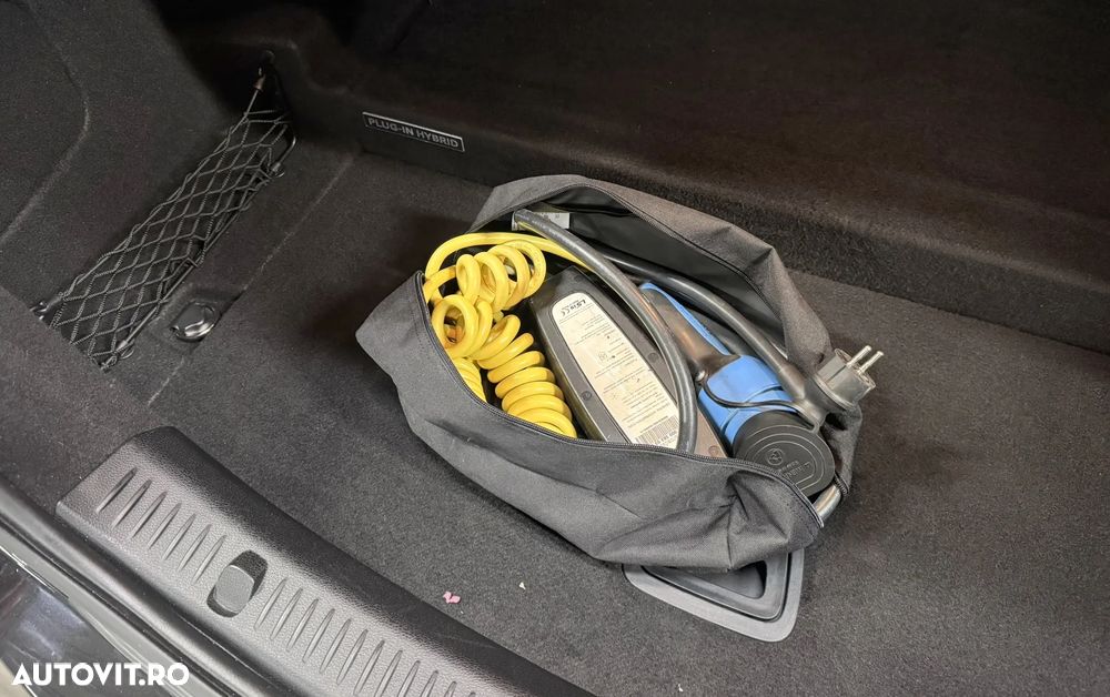 Mercedes-Benz E 350e 9G-TRONIC Avantgarde - 23