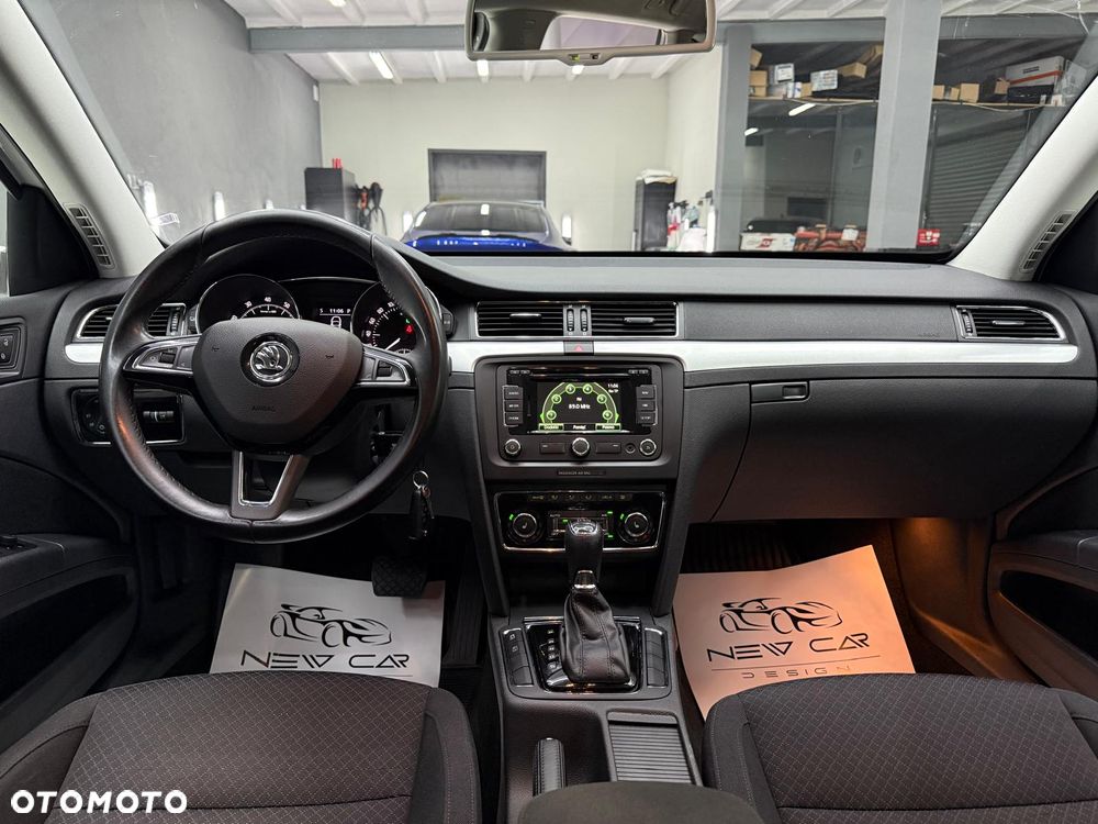 Skoda Superb 1.8 TSI Elegance DSG - 14