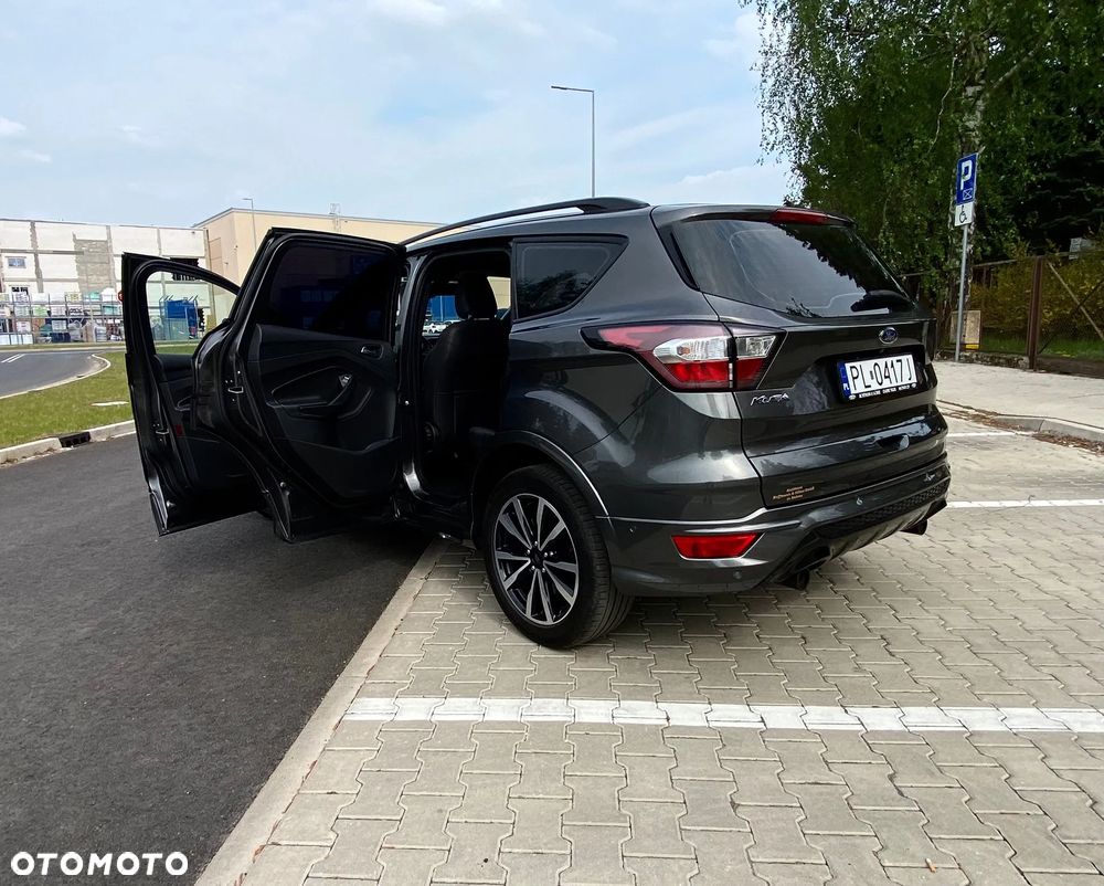 Ford Kuga 2.0 TDCi 4x4 ST-Line - 6