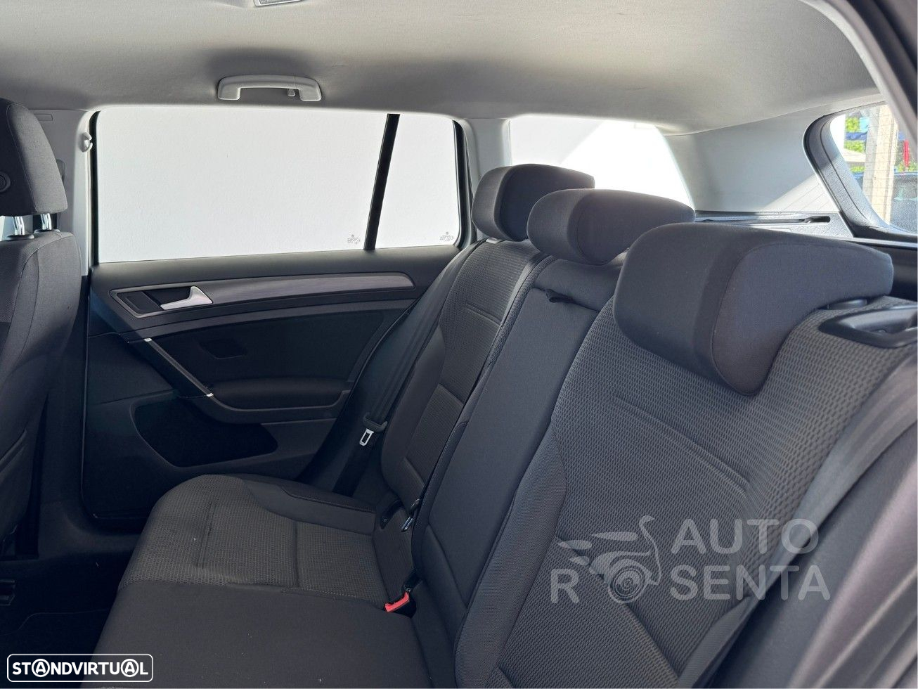 VW Golf Variant 1.6 TDi Highline - 18