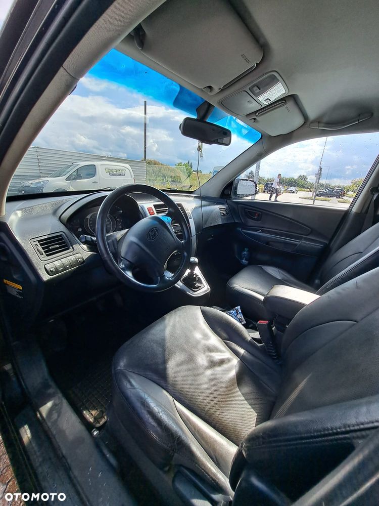 Hyundai Tucson - 4